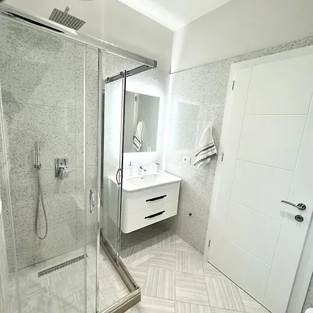 Apartamento Roman Apartments *